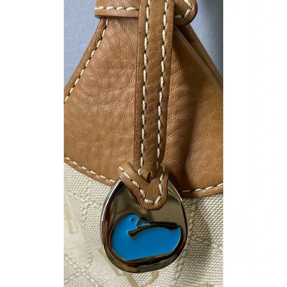 Dooney & Bourke dooney&bourke signature